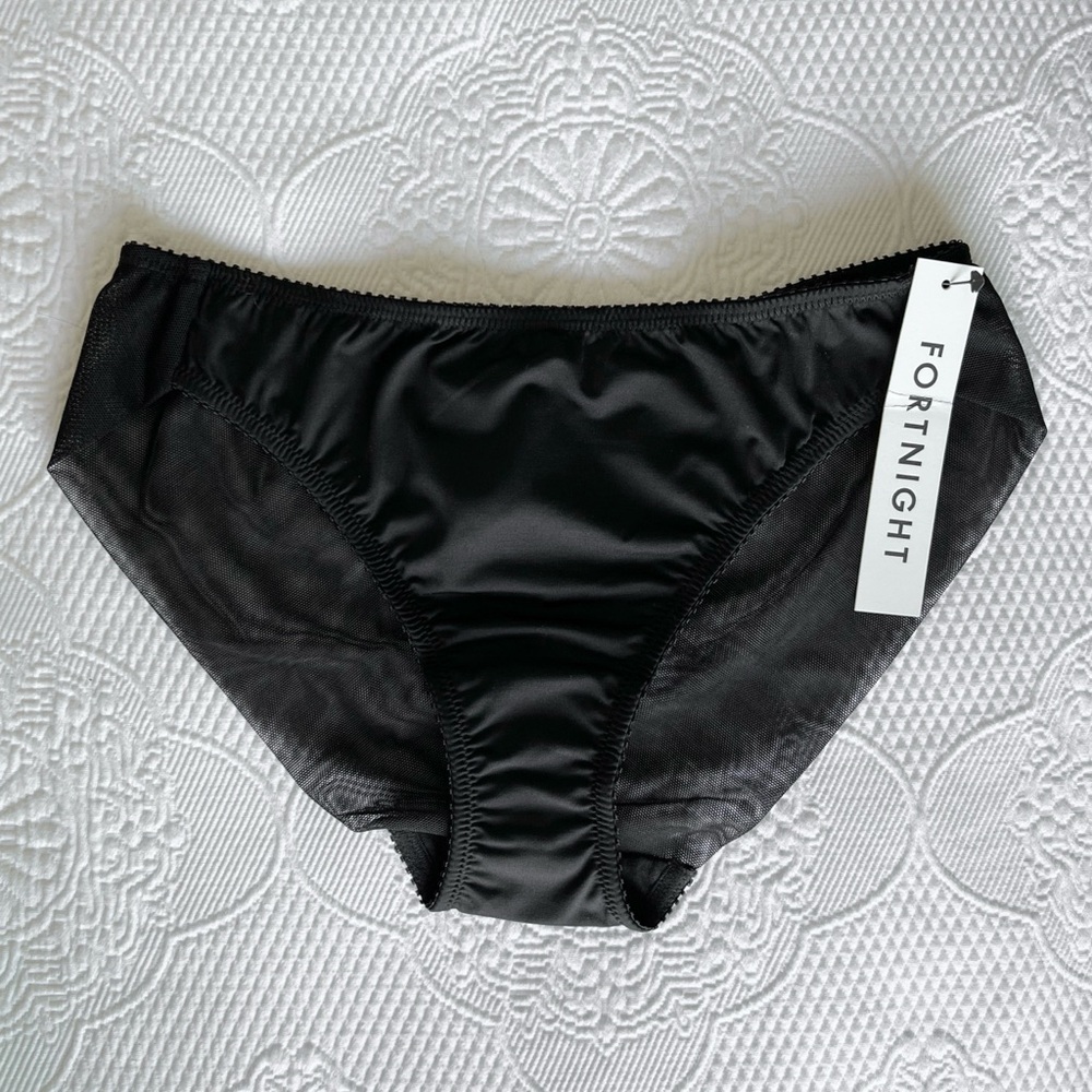 Fortnight Classic Black Luna Seamless Bikini